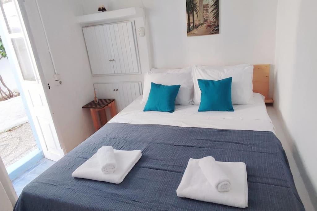 Town House With Rooftop Jacuzzi Rhodes City Exteriör bild